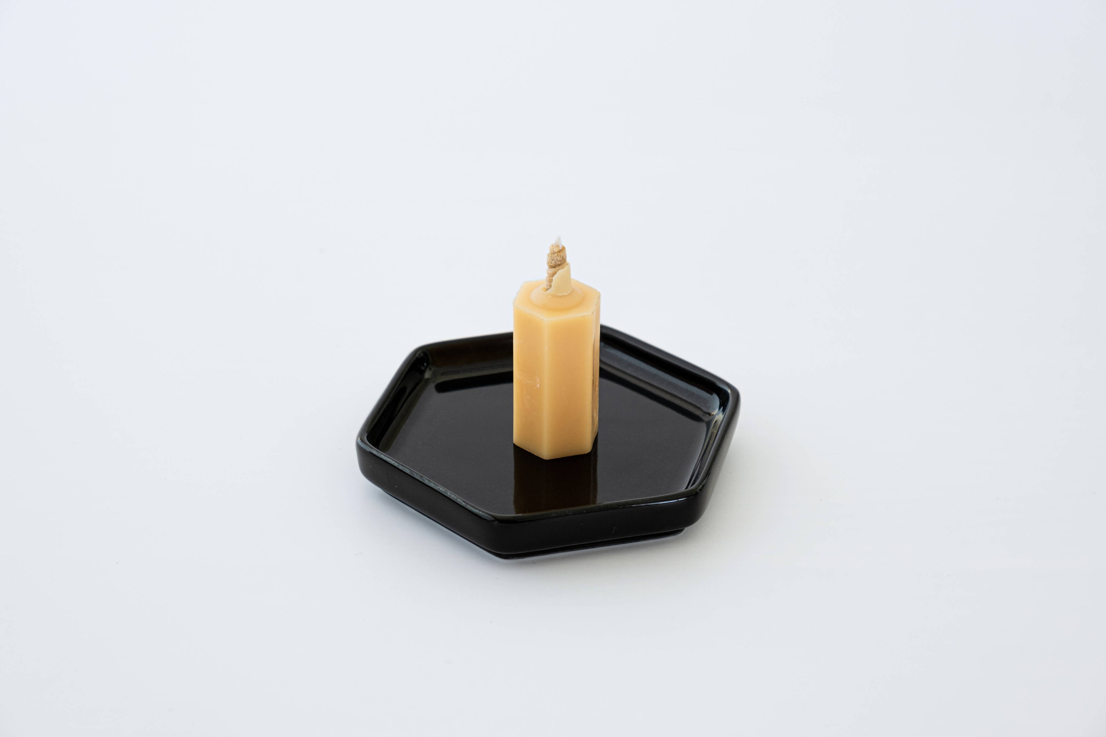 Rockaku Hexagon Rice Bran Wax Candle