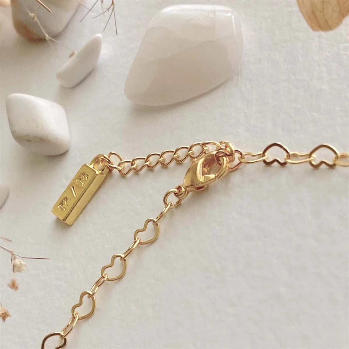 "Love Bites" Linked Hearts Chain Bracelet in Gold