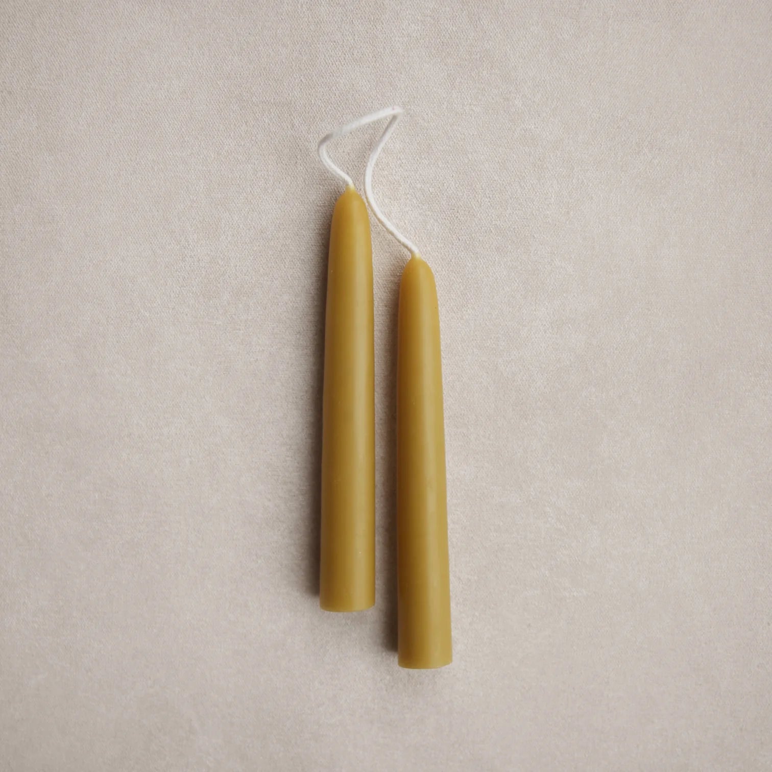 Beeswax Taper Candle - 6 Inch
