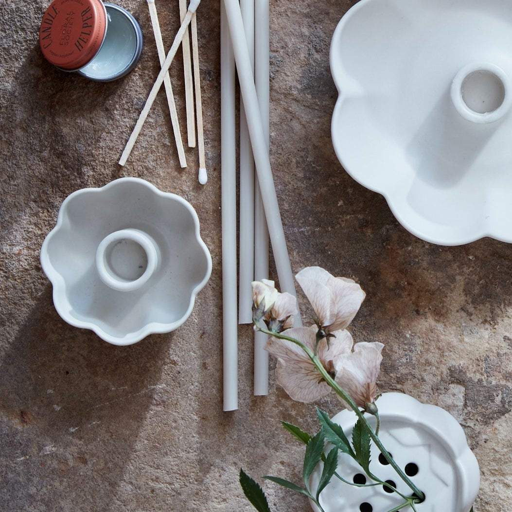 Ceramic Fleur Taper Holder