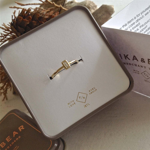 "Carroll" Baguette Ring in Gold