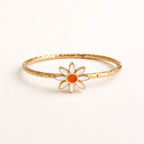 "Daisy Jane" Enamelled Daisy Ring in Gold