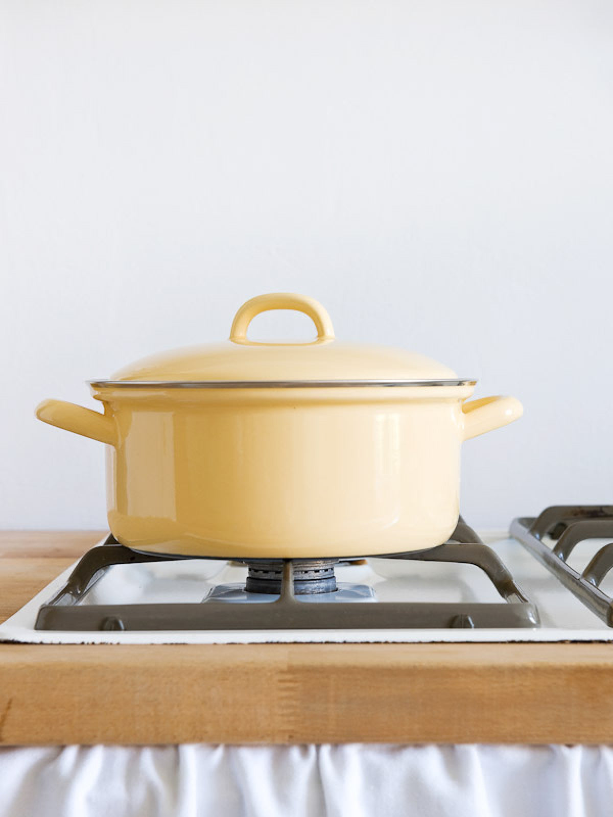 Casserole Pot - Golden Yellow - 2L