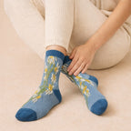 "Bellis" Daisy Floral Applique and Pointelle Crew Sock