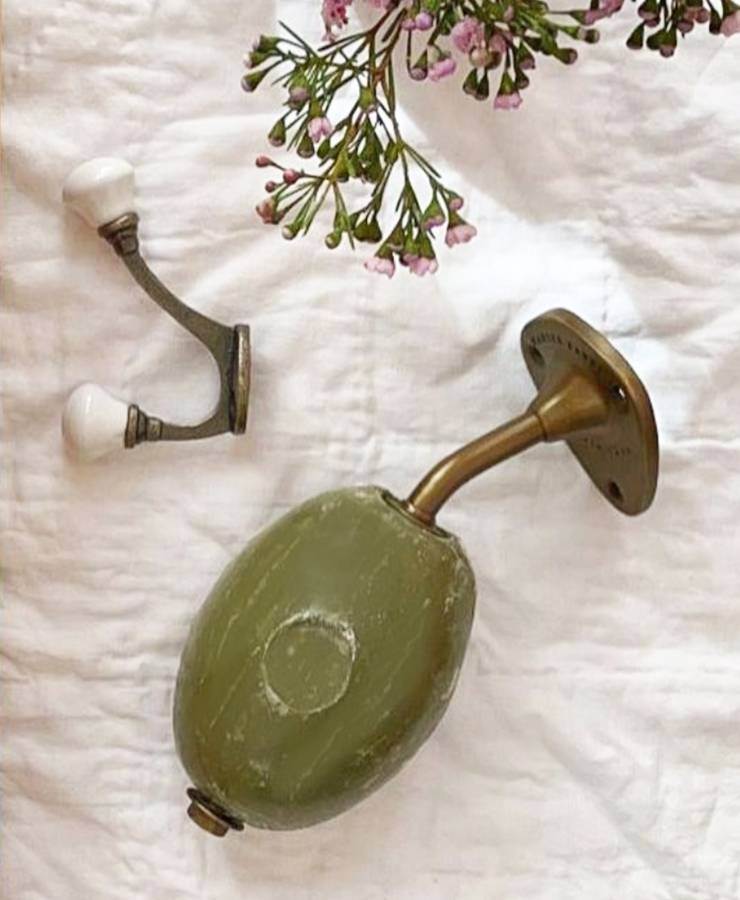 Wall-mounted Marseille Soap